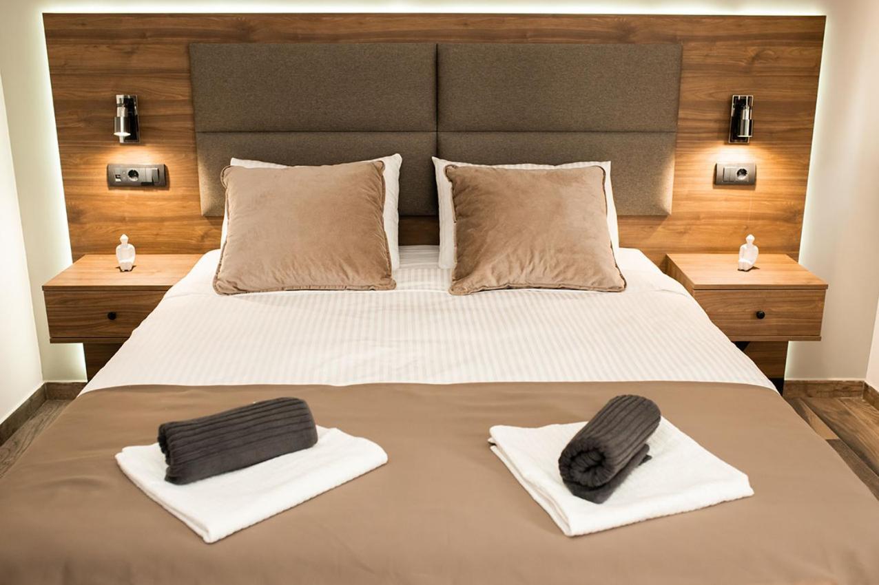 Hotel Gardenn Belgrado Buitenkant foto
